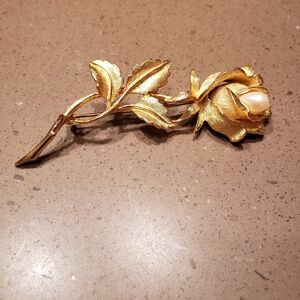 Vintage Gold-tone Richelieu Rose Brooch